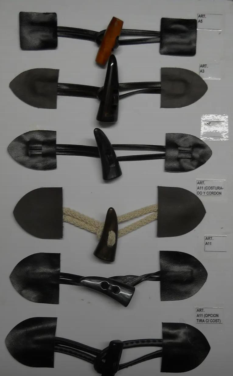 Traba para ajuste de prenda