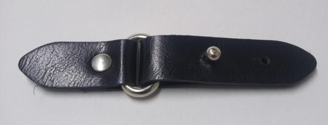 Aplicación de alamares y trabas