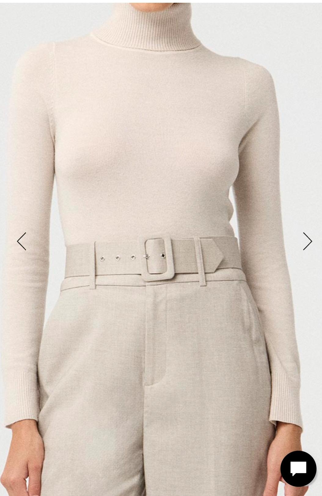 Cinturón forrado en la tela de la prenda