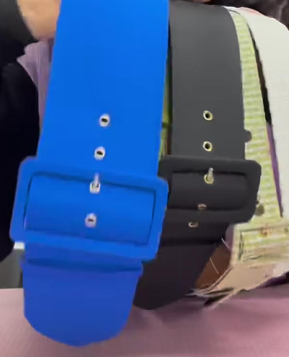 Cinturón forrado en la tela del cliente